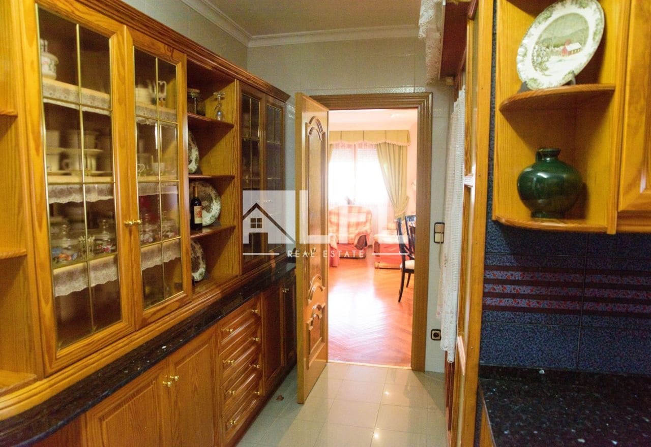 6 soveværelse Villa til salg i Caudete med garage - € 499.000 (Ref: 9255630)