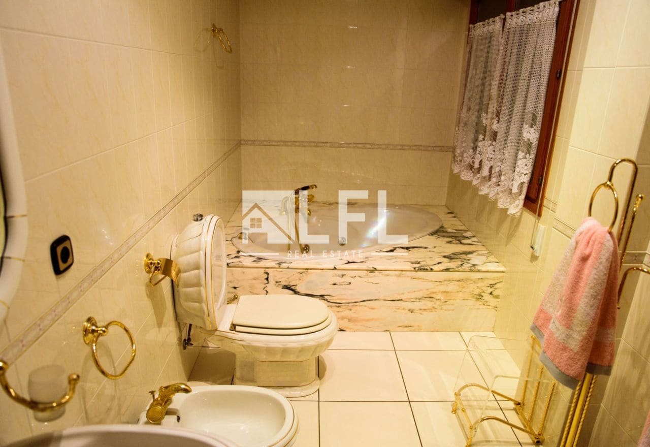 6 soveværelse Villa til salg i Caudete med garage - € 499.000 (Ref: 9255630)