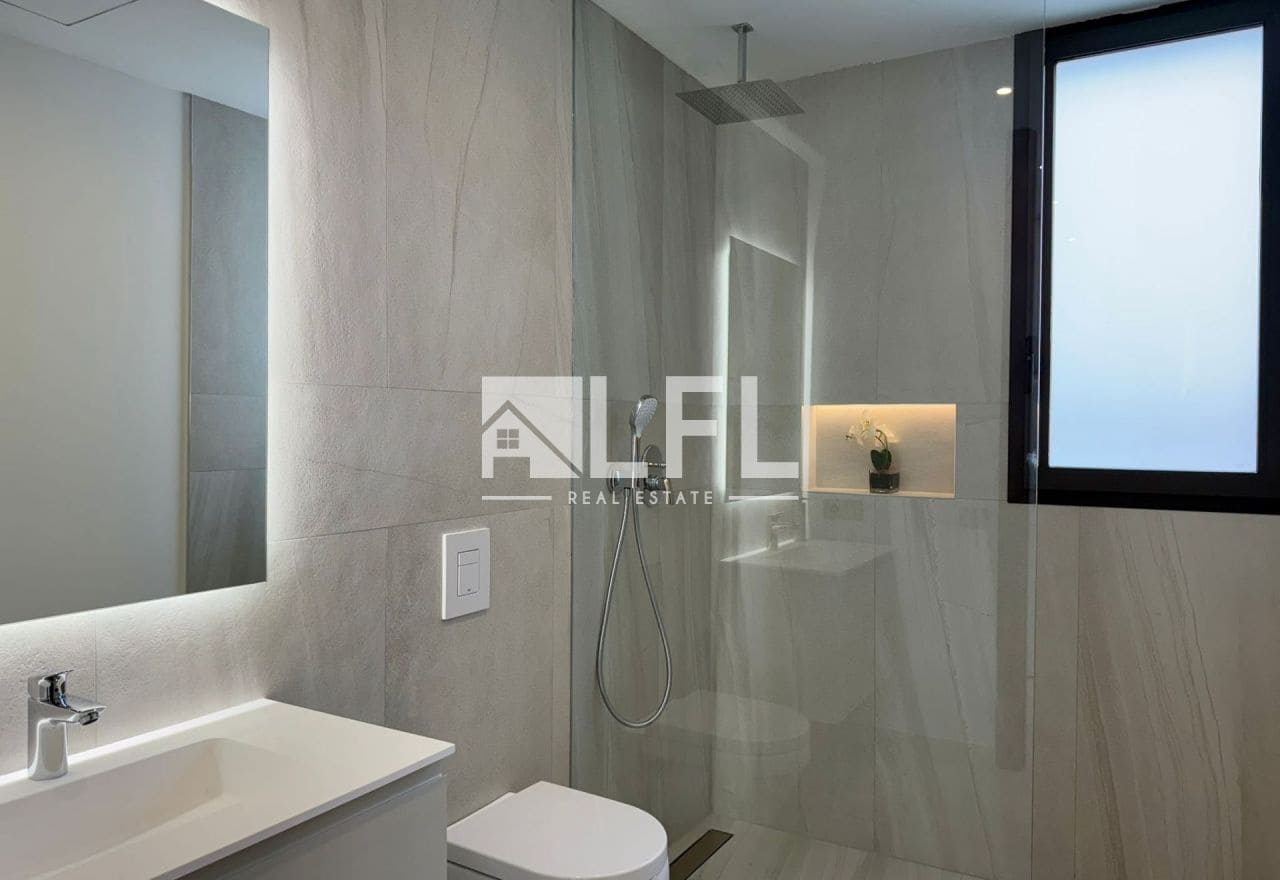 3 sypialnia Willa na sprzedaż w Finestrat z basenem garażem - 895 000 € (Ref: 9282579)