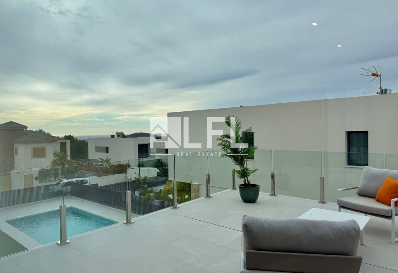 3 sypialnia Willa na sprzedaż w Finestrat z basenem garażem - 895 000 € (Ref: 9282579)