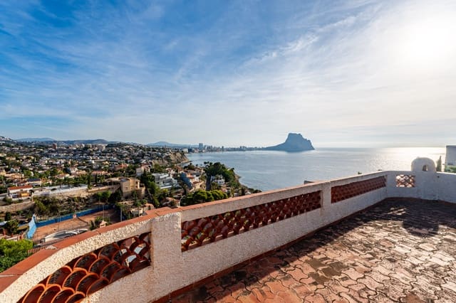 4 makuuhuone Huvila myytävänä paikassa Maryvilla, Calpe / Calp mukana uima-altaan 
autotalli - 595 000 € (Ref: 9301550)