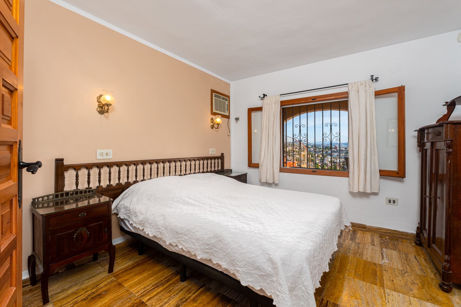 4 slaapkamer Villa te koop in Calpe / Calp met zwembad garage - € 595.000 (Ref: 9301550)