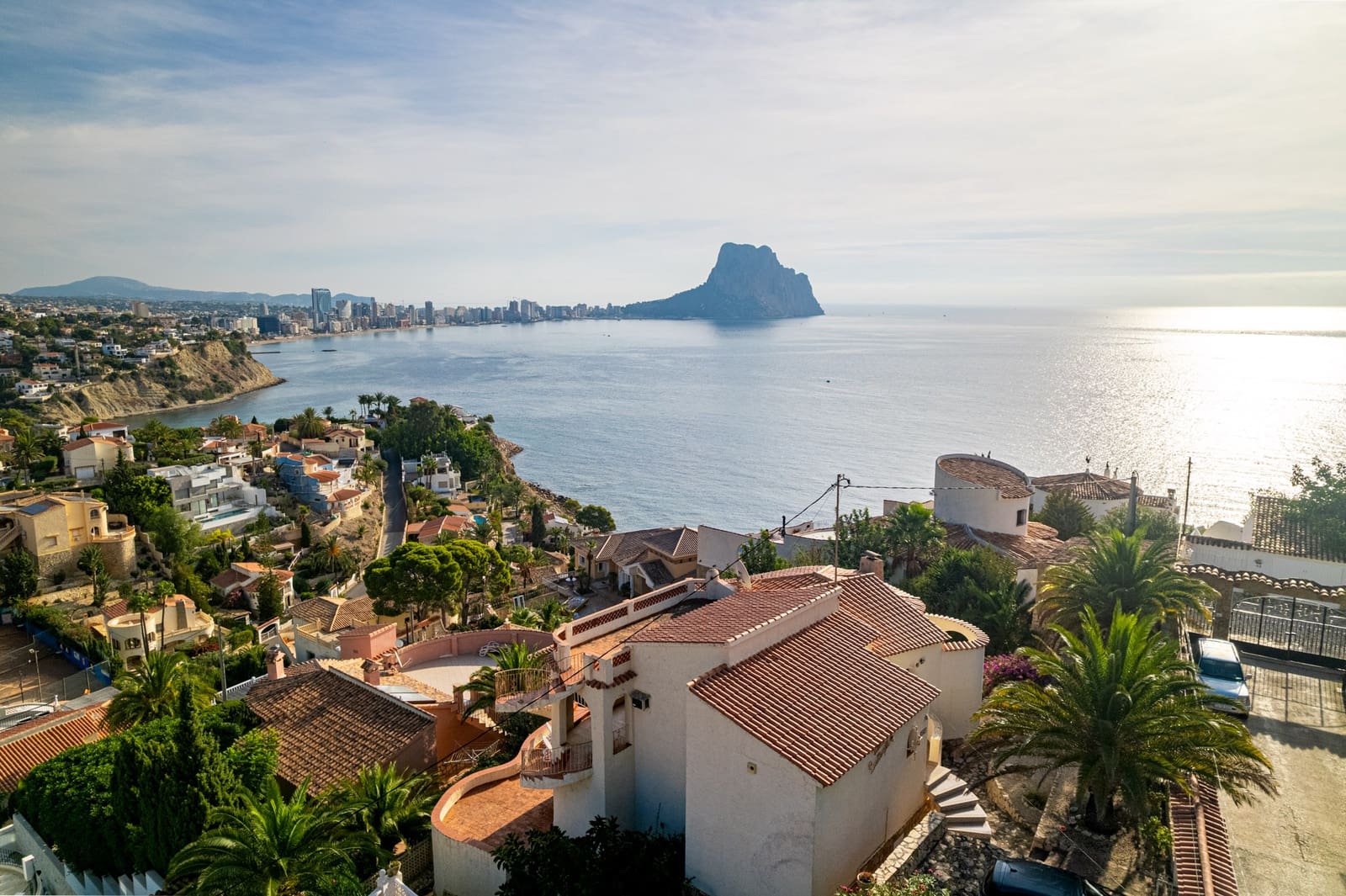 4 slaapkamer Villa te koop in Calpe / Calp met zwembad garage - € 595.000 (Ref: 9301550)