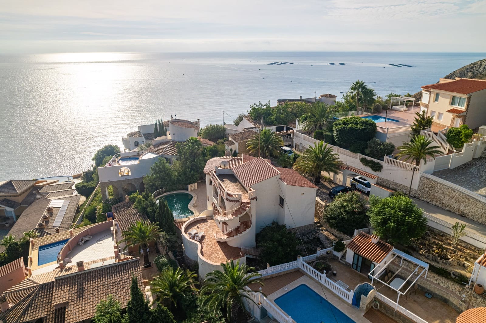 4 slaapkamer Villa te koop in Calpe / Calp met zwembad garage - € 595.000 (Ref: 9301550)