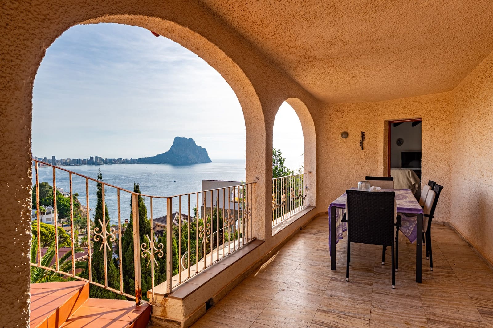 4 slaapkamer Villa te koop in Calpe / Calp met zwembad garage - € 595.000 (Ref: 9301550)