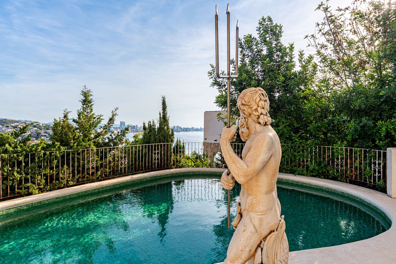 4 slaapkamer Villa te koop in Calpe / Calp met zwembad garage - € 595.000 (Ref: 9301550)