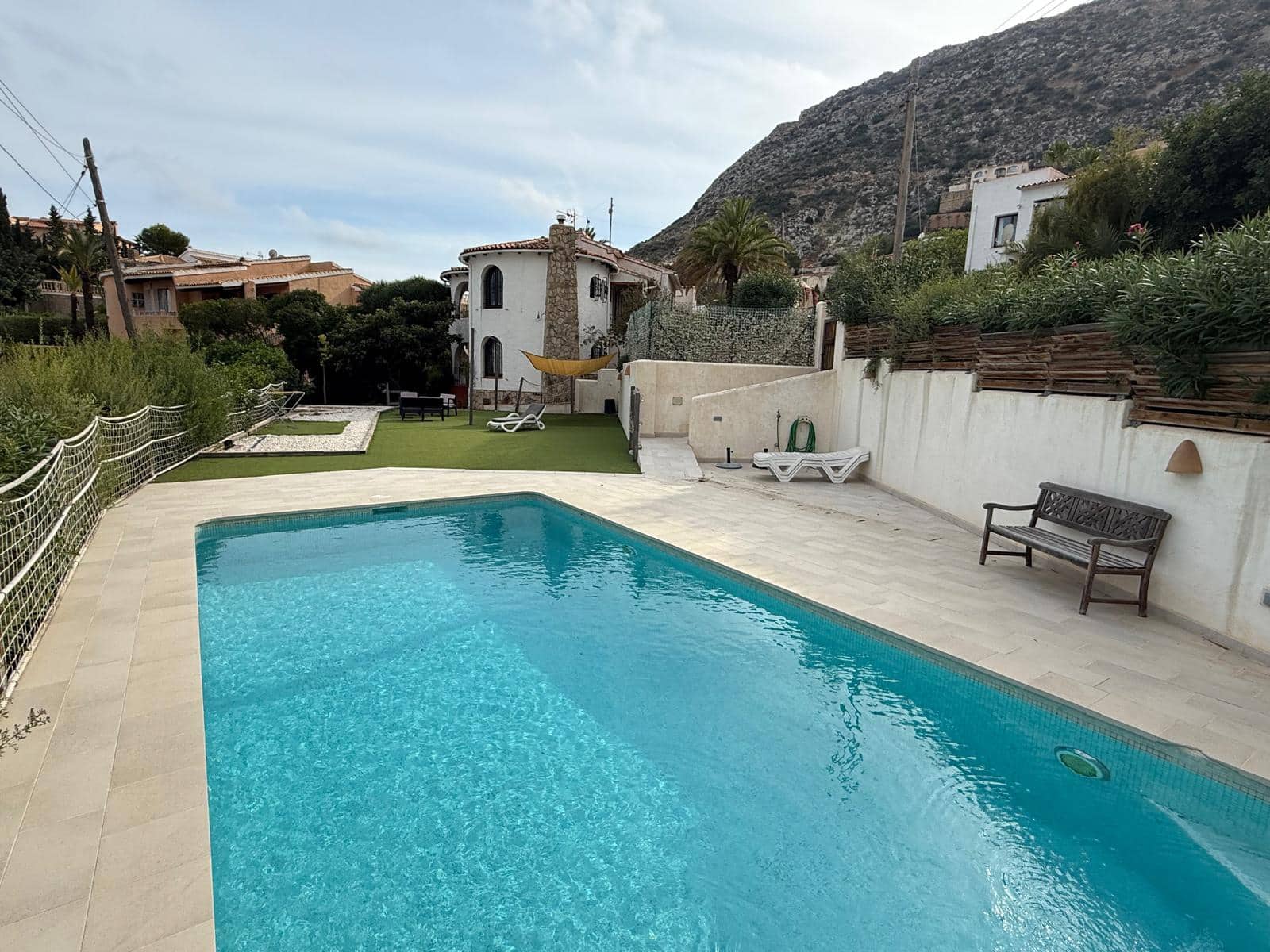 3 sypialnia Willa na sprzedaż w Calpe / Calp z basenem garażem - 525 000 € (Ref: 9319527)
