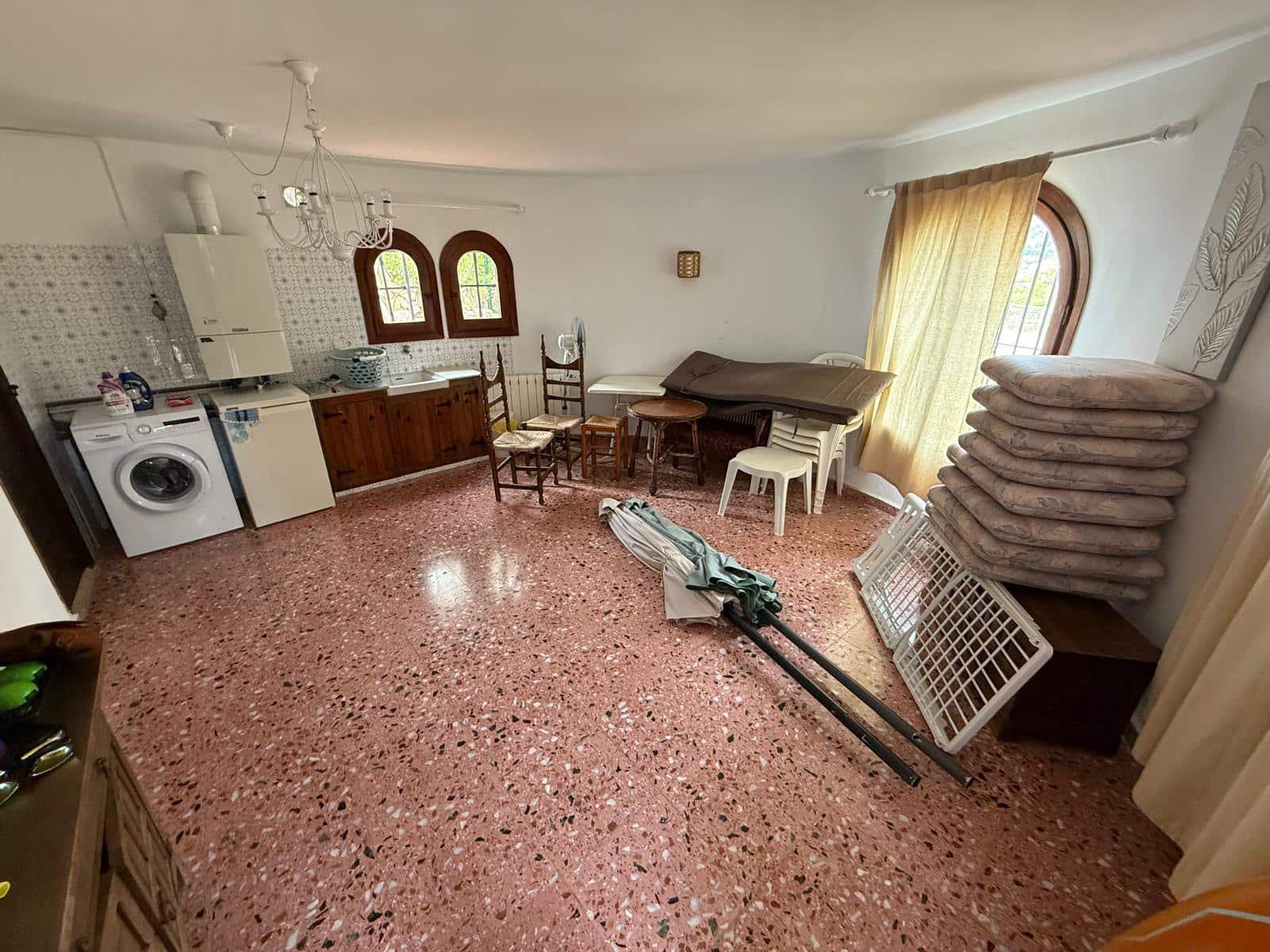 3 sypialnia Willa na sprzedaż w Calpe / Calp z basenem garażem - 525 000 € (Ref: 9319527)