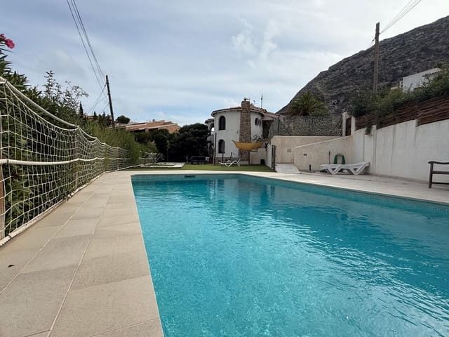 3 sypialnia Willa na sprzedaż w Maryvilla, Calpe / Calp z basenem garażem - 525 000 € (Ref: 9319527)