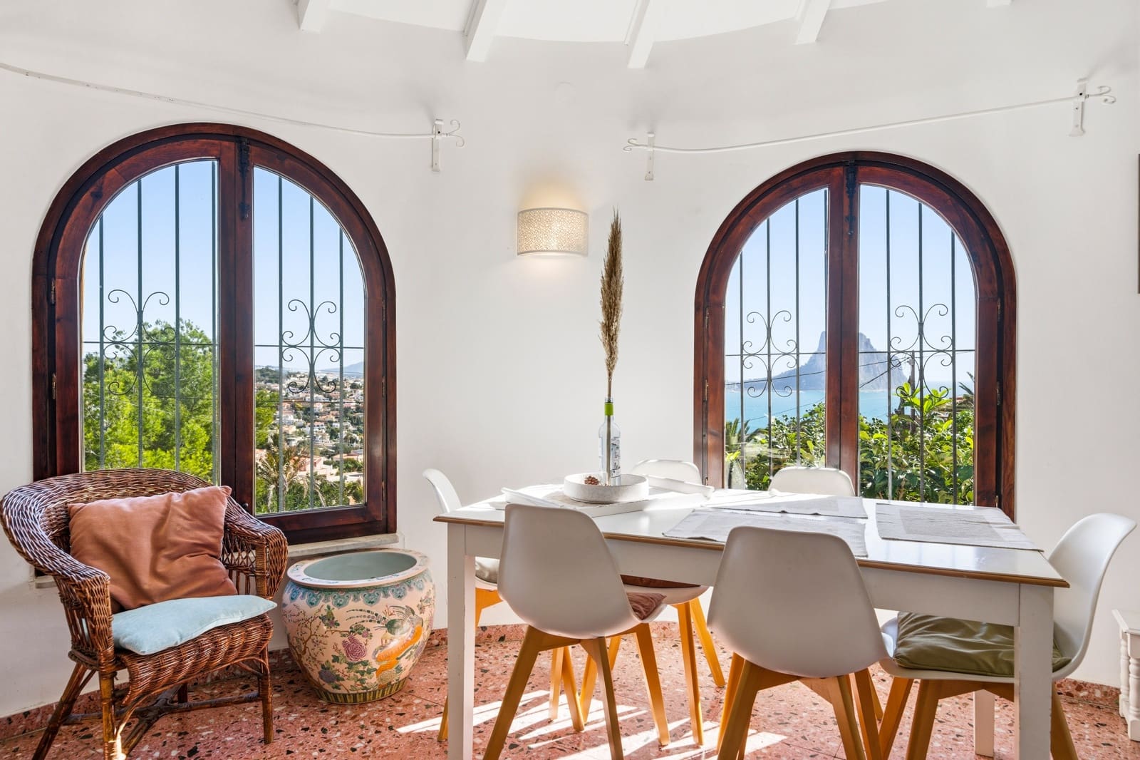 3 bedroom Villa for sale in Calpe / Calp with pool garage - € 498,000 (Ref: 9319527)