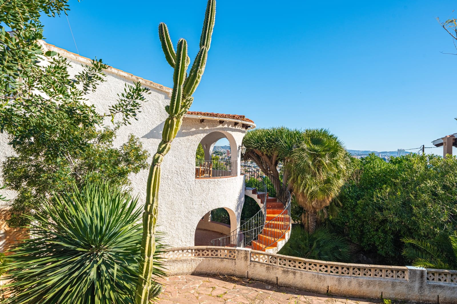 3 bedroom Villa for sale in Calpe / Calp with pool garage - € 498,000 (Ref: 9319527)