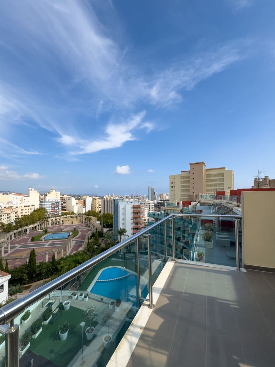 2 sypialnia Penthouse na sprzedaż w Calpe / Calp z basenem garażem - 530 000 € (Ref: 9343531)