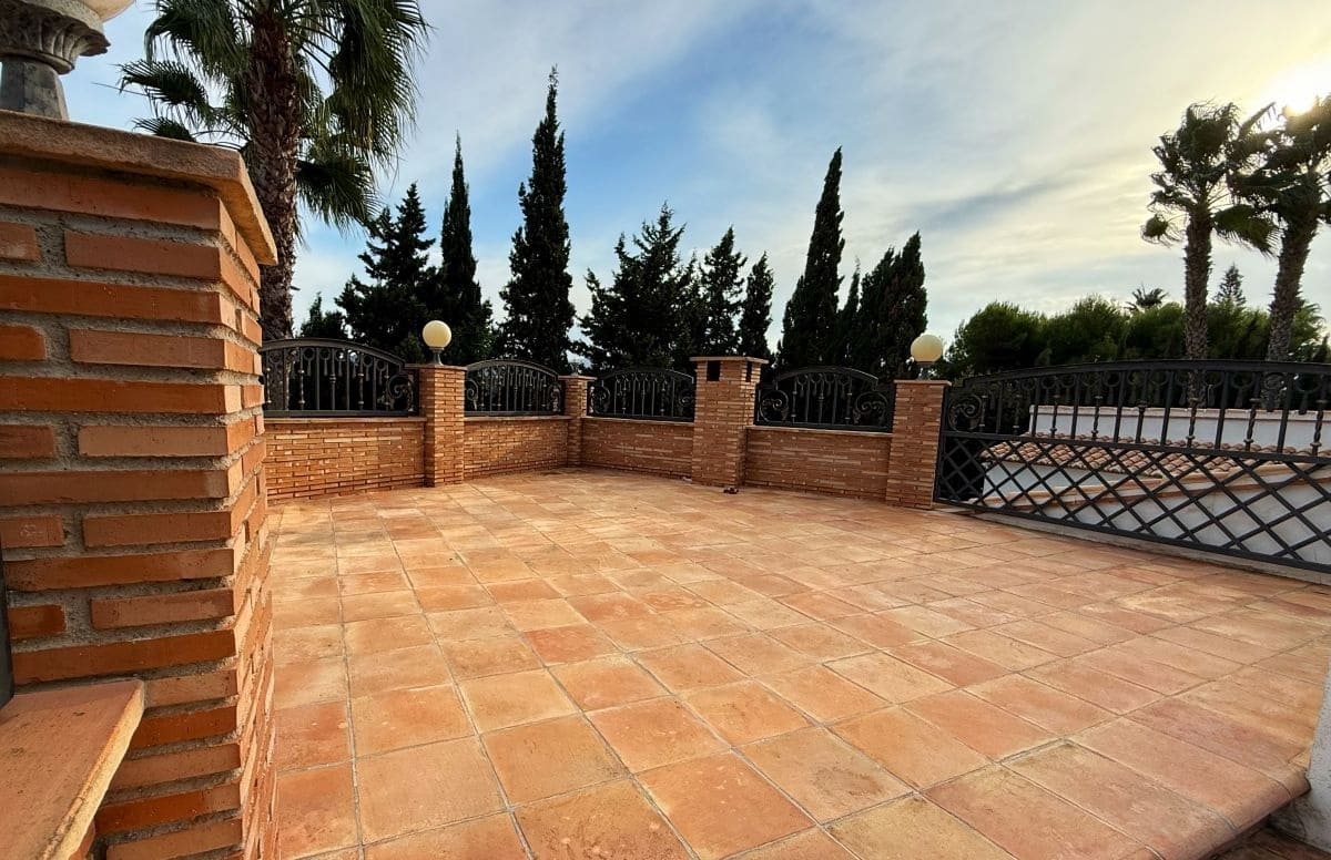 4 soverom Villa til salgs i Denia med svømmebasseng garasje - € 1 200 000 (Ref: 9345348)