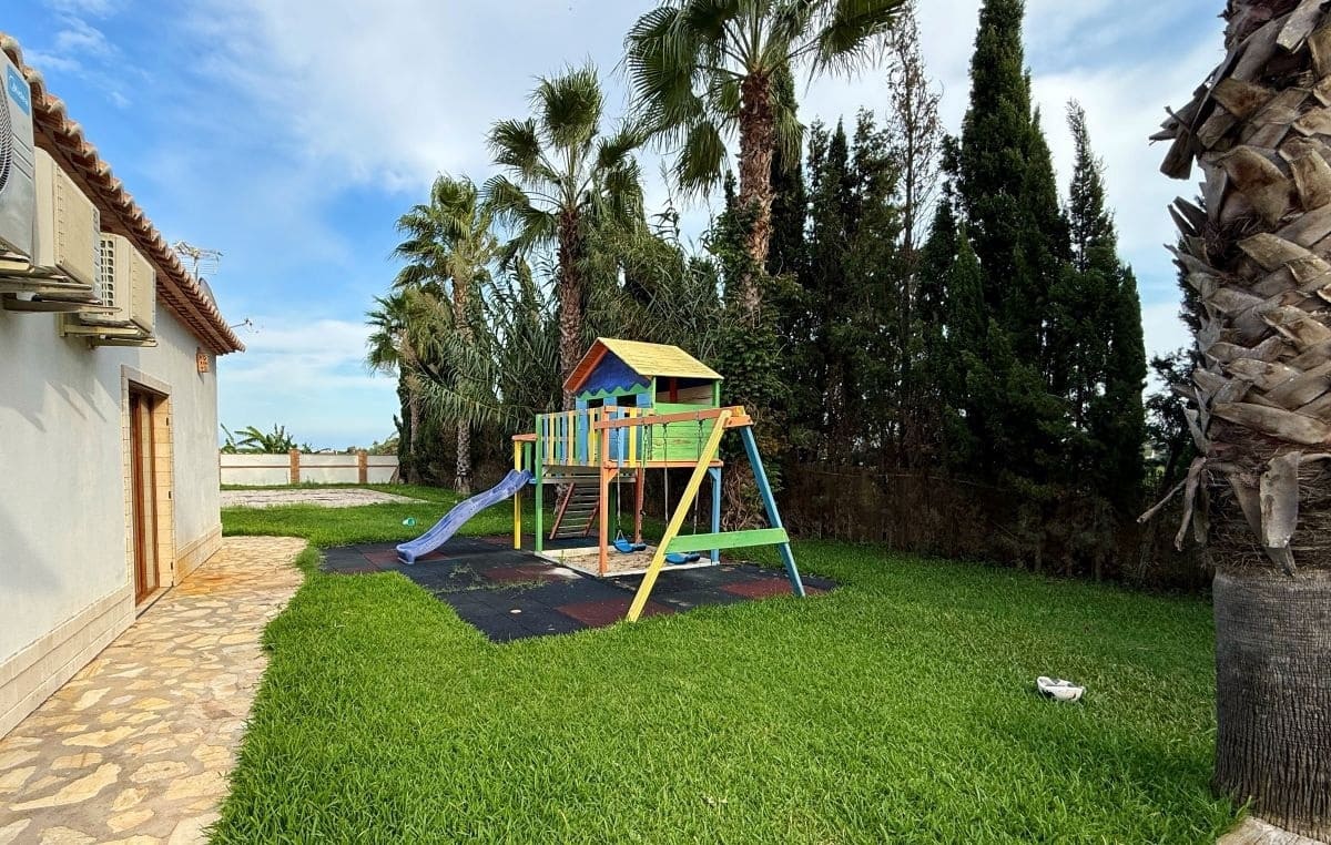 4 soverom Villa til salgs i Denia med svømmebasseng garasje - € 1 200 000 (Ref: 9345348)