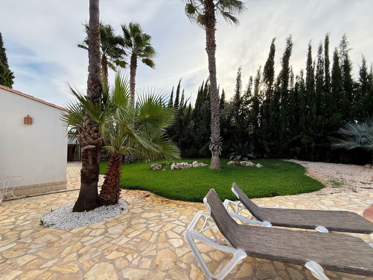 4 soverom Villa til salgs i Denia med svømmebasseng garasje - € 1 200 000 (Ref: 9345348)