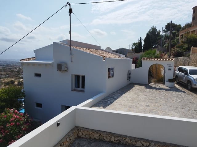 5 slaapkamer Villa te koop in Maryvilla, Calpe / Calp met zwembad garage - € 635.000 (Ref: 9411298)