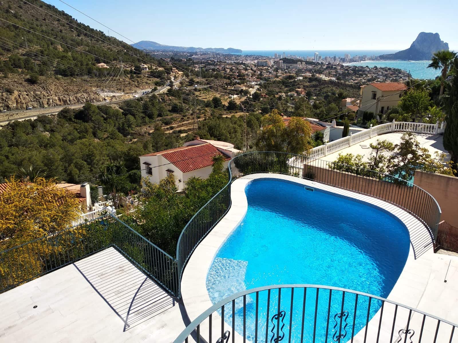 5 slaapkamer Villa te koop in Calpe / Calp met zwembad garage - € 635.000 (Ref: 9411298)