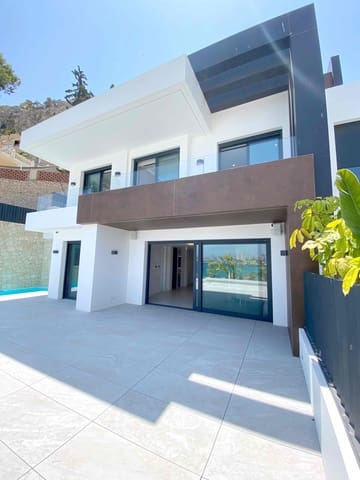 4 soveværelse Penthouse til salg i Playa Levante, Benidorm med swimmingpool garage - € 1.650.000 (Ref: 9446730)