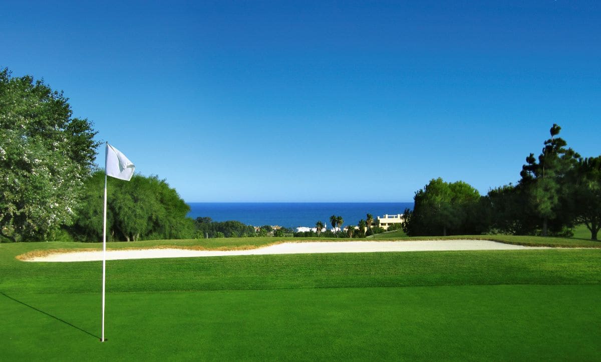 3 soveværelse Penthouse til salg i Casares med swimmingpool garage - € 545.000 (Ref: 9510157)