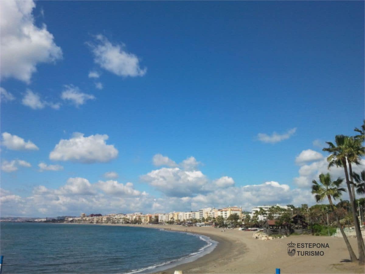 2 sypialnia Apartament na sprzedaż w Estepona z basenem garażem - 375 000 € (Ref: 9571737)