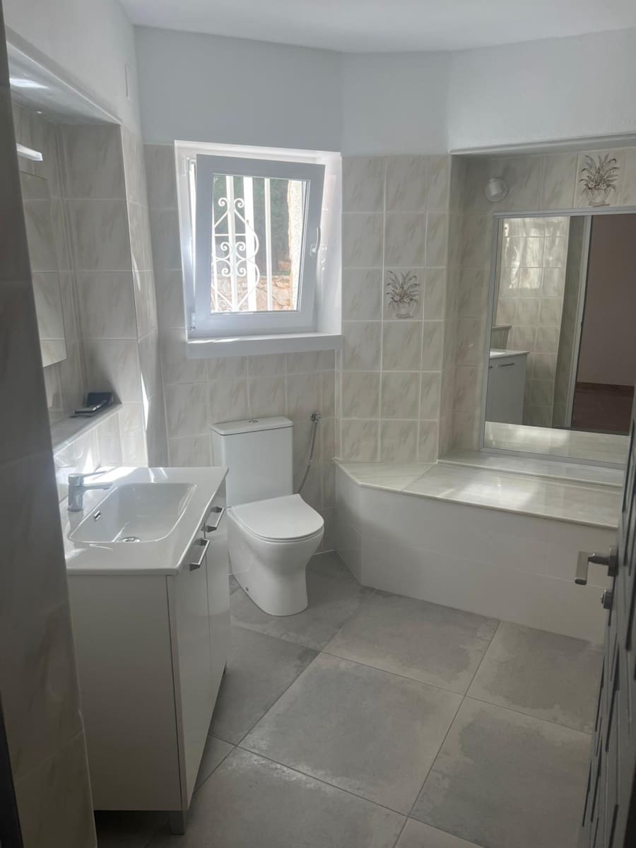 4 sovrum Villa till salu i Calpe / Calp med pool garage - 590 000 € (Ref: 9723476)