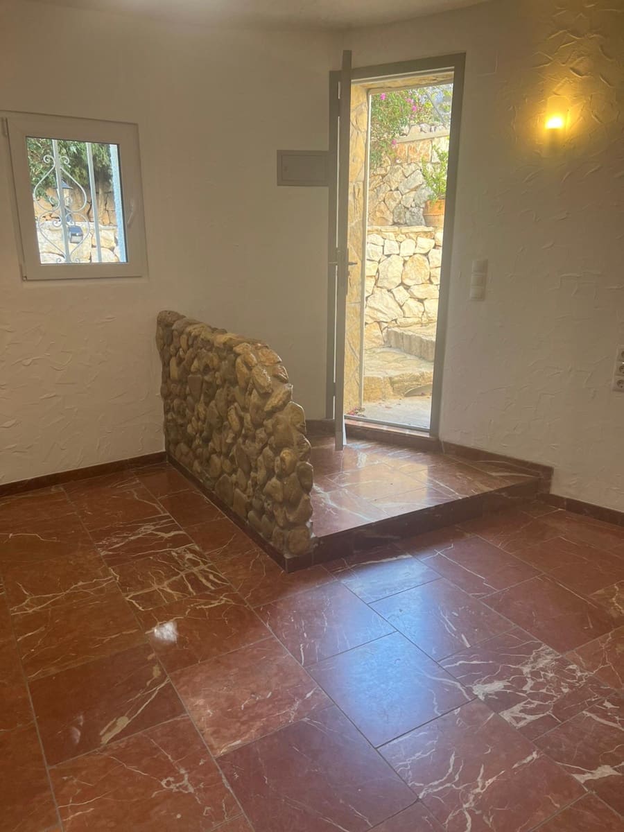 4 sovrum Villa till salu i Calpe / Calp med pool garage - 590 000 € (Ref: 9723476)