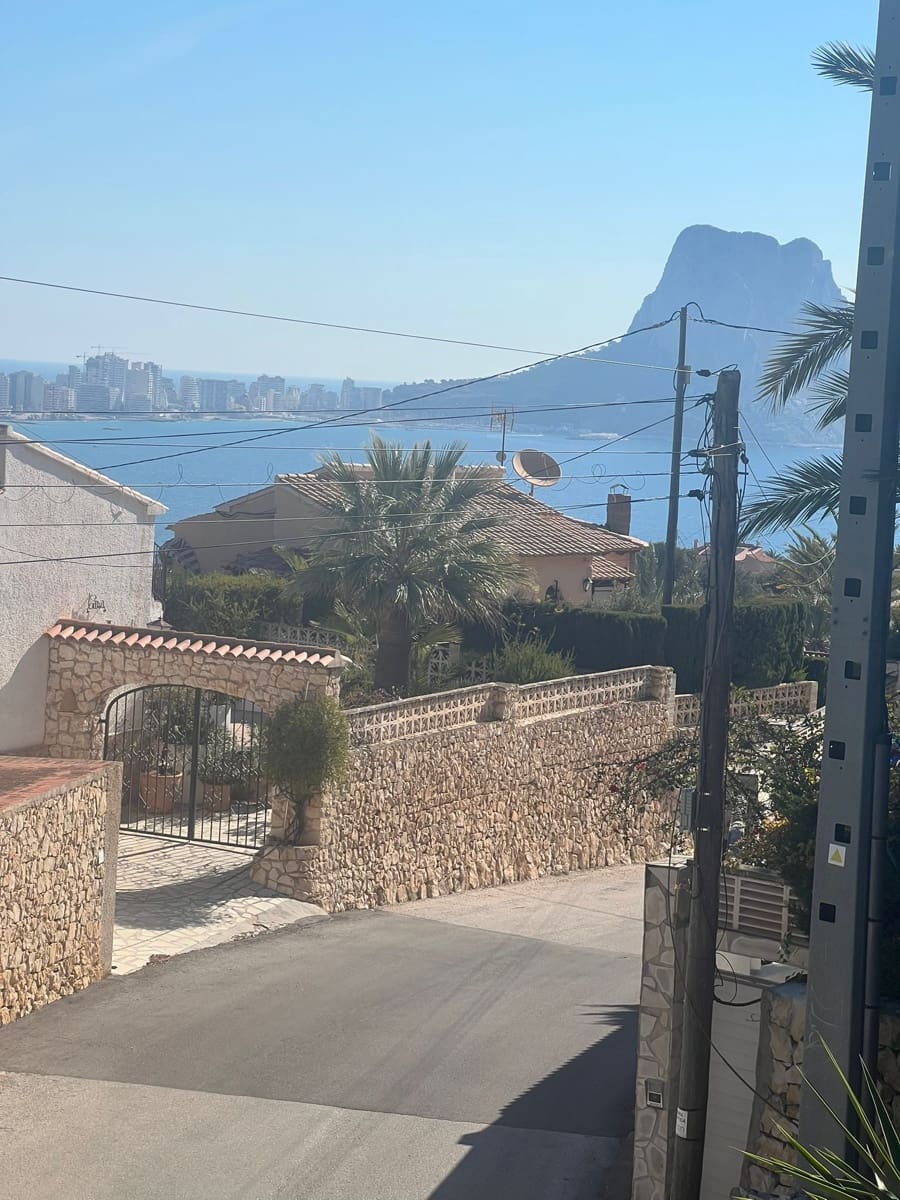 4 sovrum Villa till salu i Calpe / Calp med pool garage - 590 000 € (Ref: 9723476)