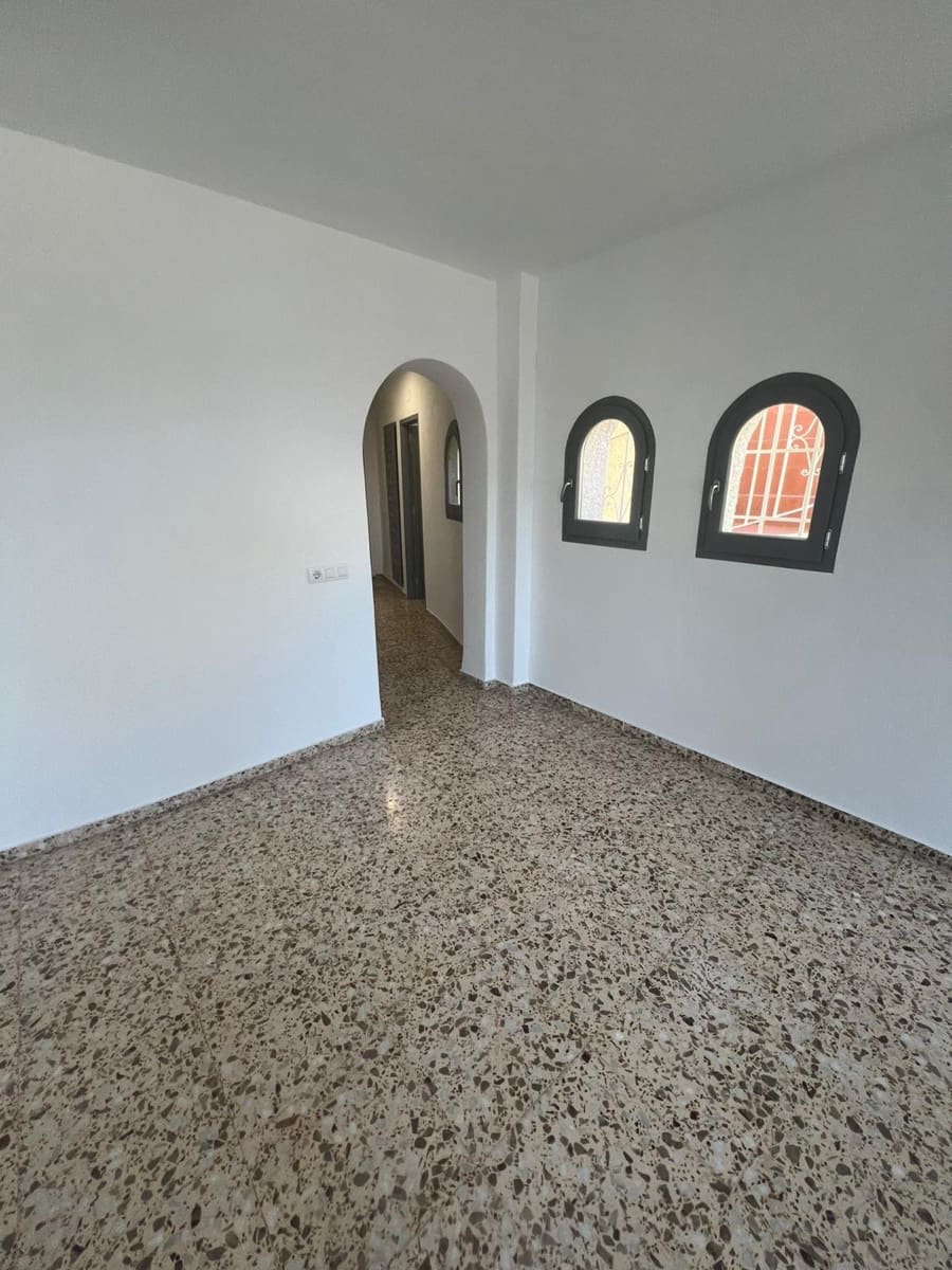 4 sovrum Villa till salu i Calpe / Calp med pool garage - 590 000 € (Ref: 9723476)