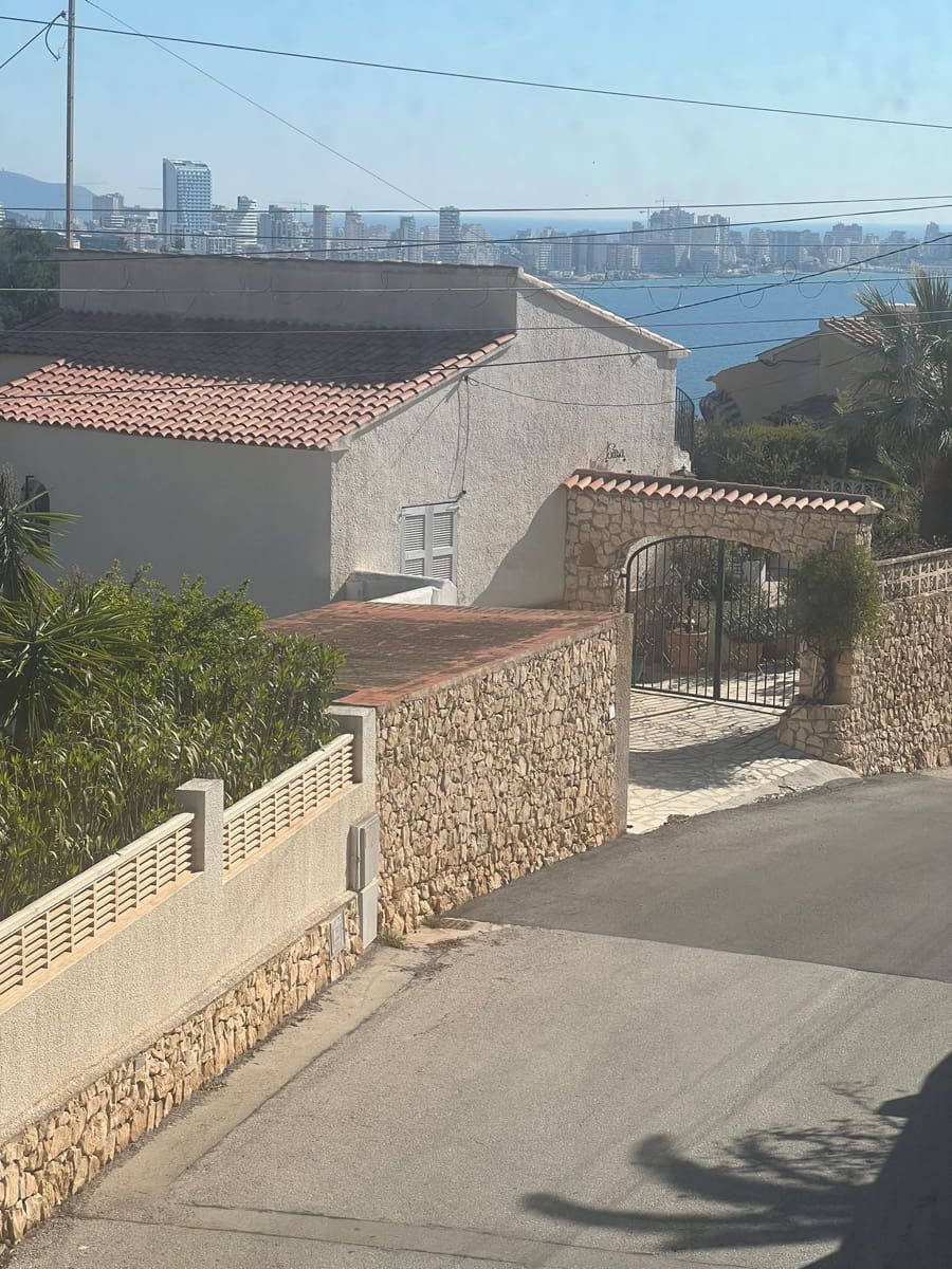 4 sovrum Villa till salu i Calpe / Calp med pool garage - 590 000 € (Ref: 9723476)