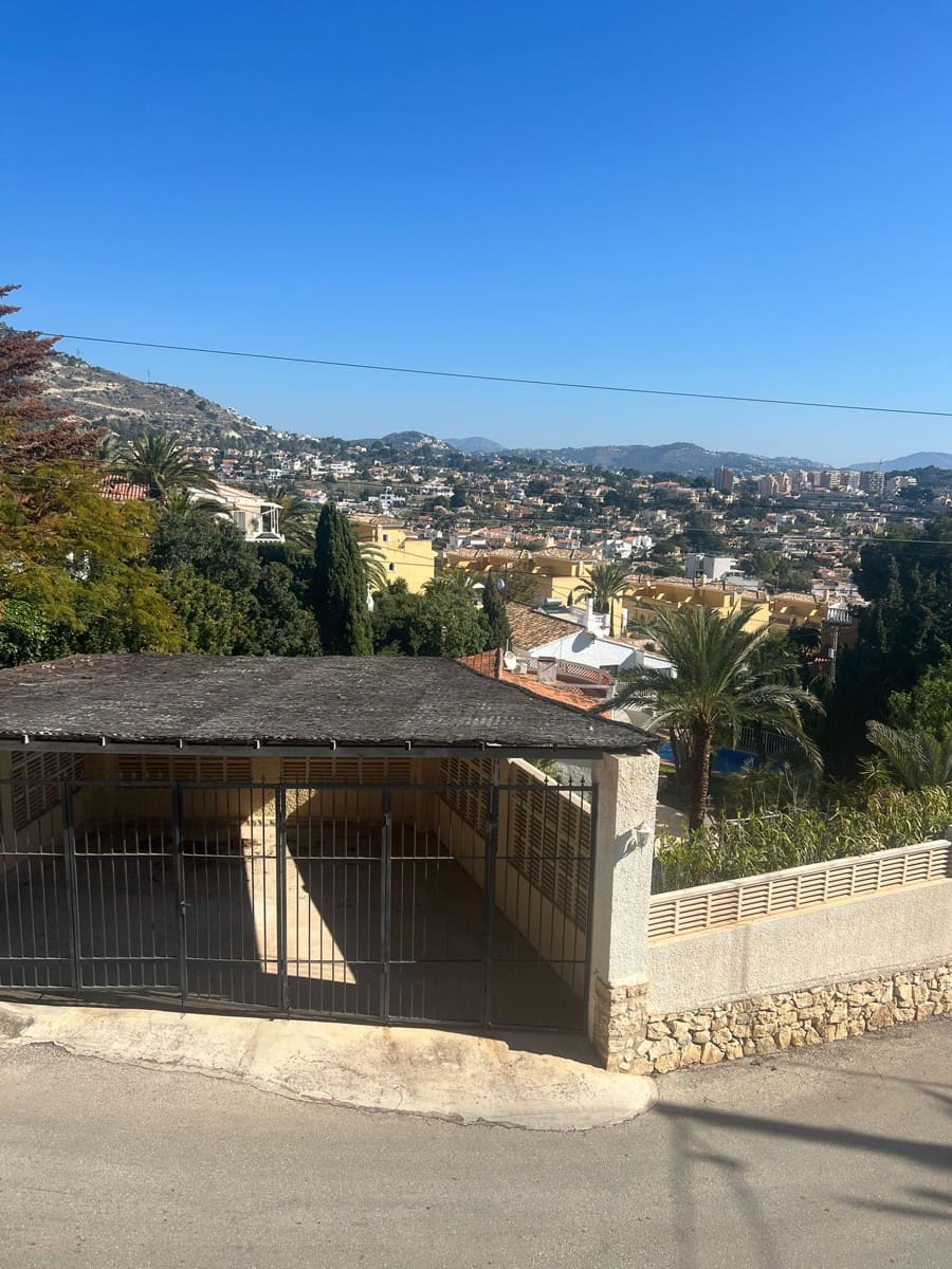 4 sovrum Villa till salu i Calpe / Calp med pool garage - 590 000 € (Ref: 9723476)