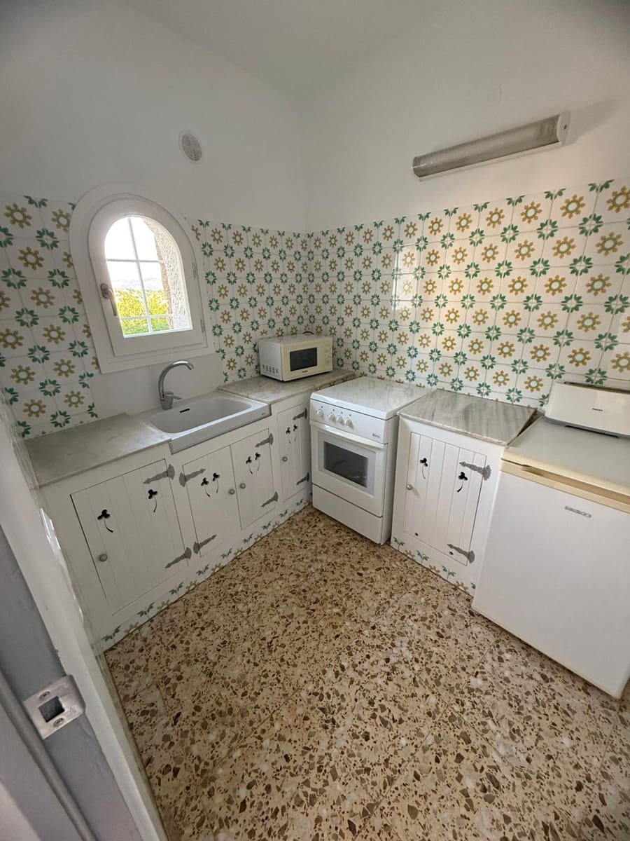 4 bedroom Villa for sale in Calpe / Calp with pool garage - € 590,000 (Ref: 9723476)