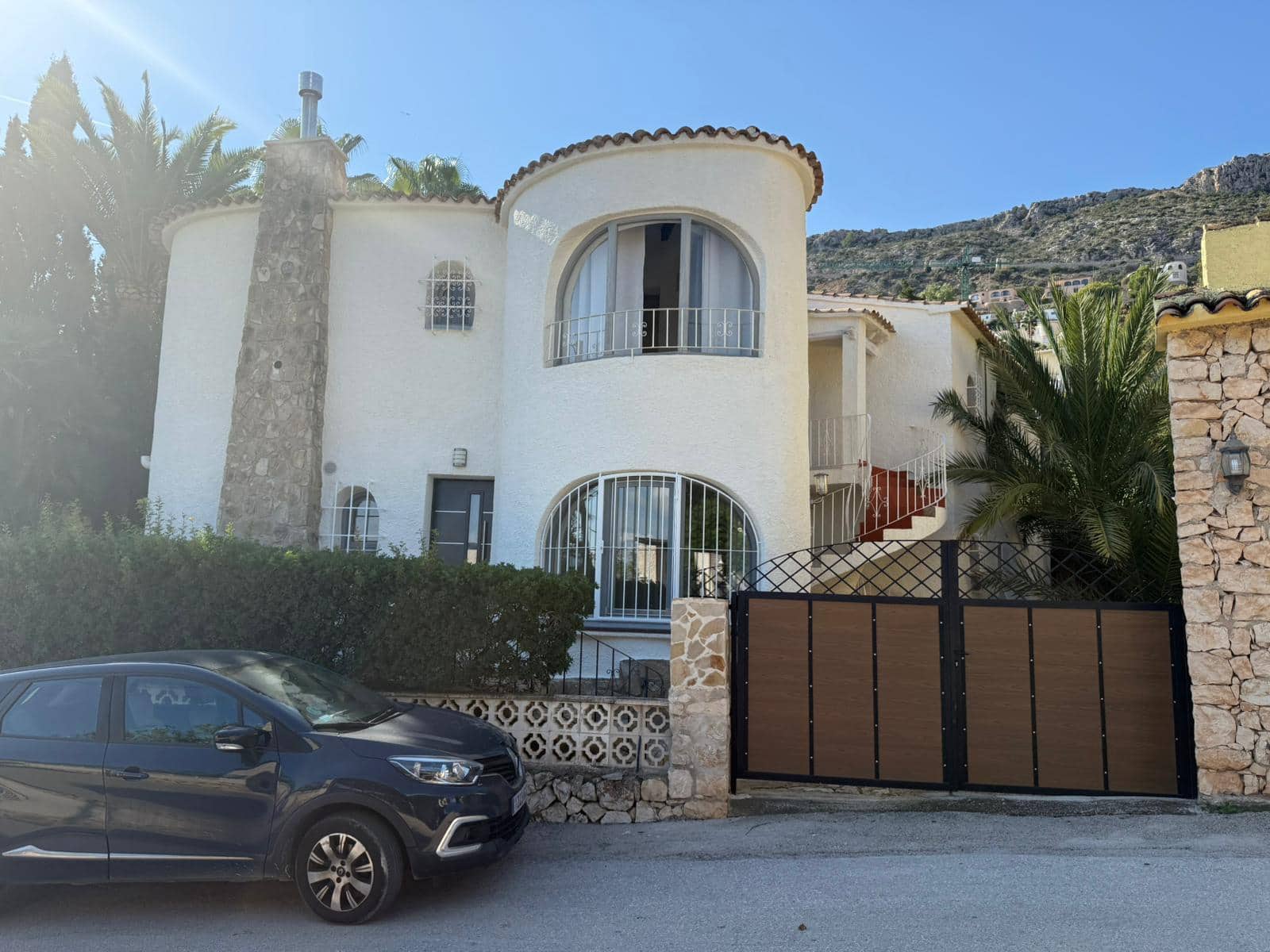 4 bedroom Villa for sale in Calpe / Calp with pool garage - € 590,000 (Ref: 9723476)