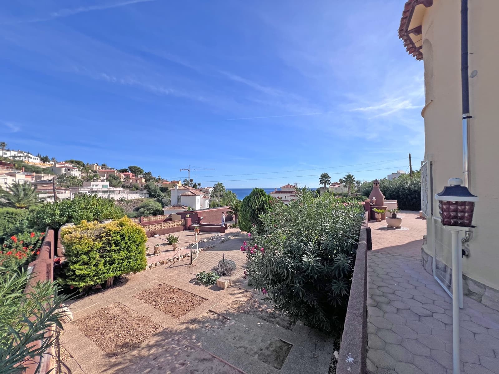 4 bedroom Villa for sale in Calpe / Calp with pool garage - € 799,000 (Ref: 9730761)