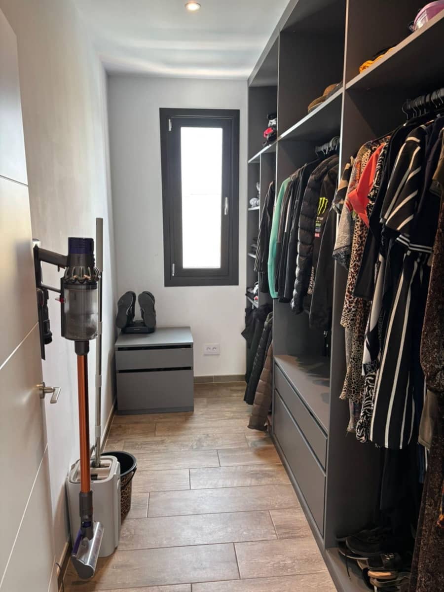 4 sovrum Villa till salu i Calpe / Calp med pool garage - 1 180 000 € (Ref: 9770940)