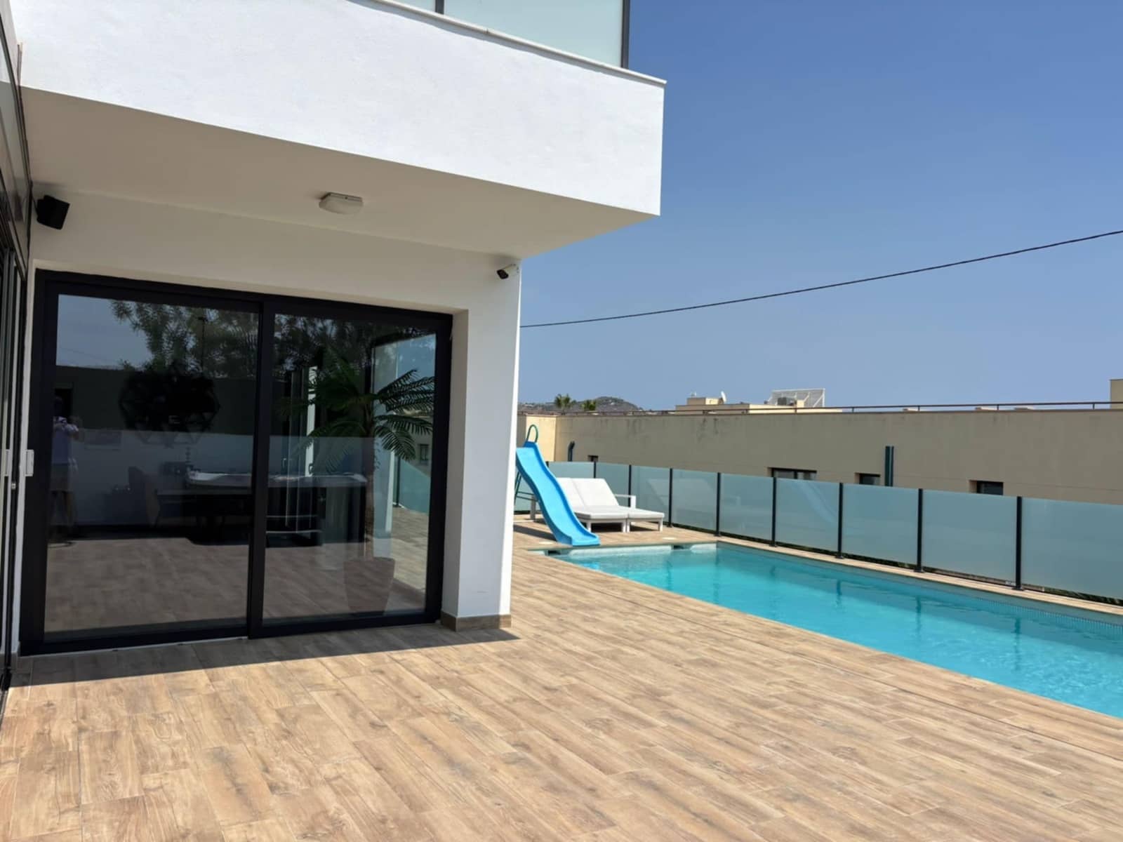 4 sovrum Villa till salu i Calpe / Calp med pool garage - 1 180 000 € (Ref: 9770940)