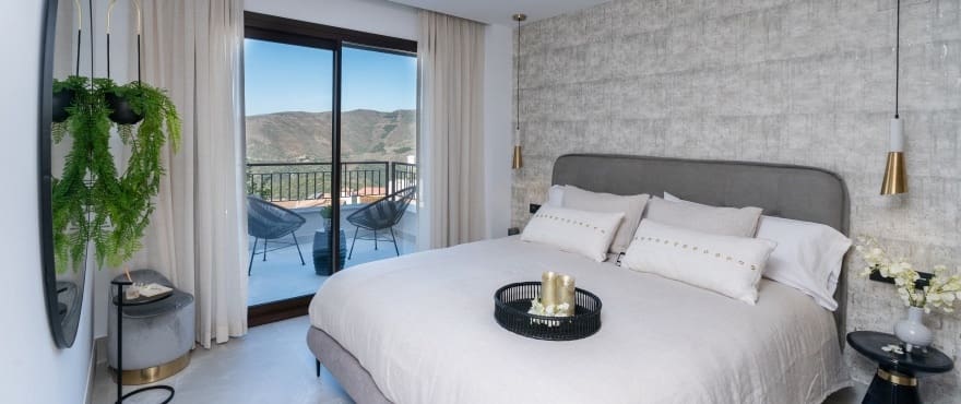 2 bedroom Apartment for sale in Istan with pool garage - € 460,000 (Ref: 9802668)