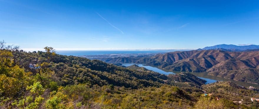 2 bedroom Apartment for sale in Istan with pool garage - € 460,000 (Ref: 9802668)