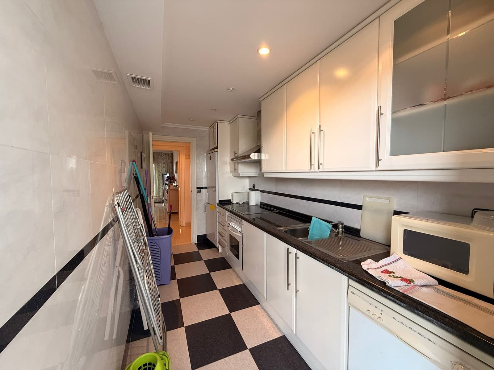 3 Zimmer Apartment zu verkaufen in Calpe / Calp mit Pool Garage - 490.000 € (Ref: 9823580)