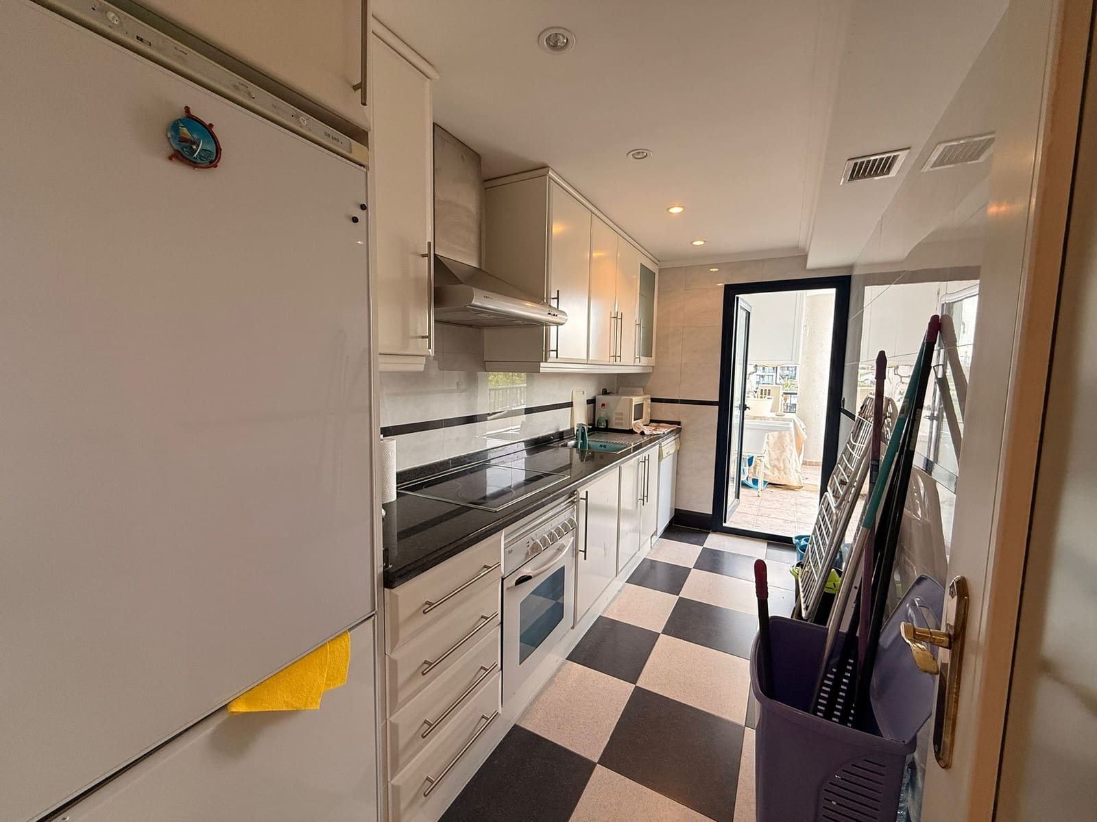3 Zimmer Apartment zu verkaufen in Calpe / Calp mit Pool Garage - 490.000 € (Ref: 9823580)