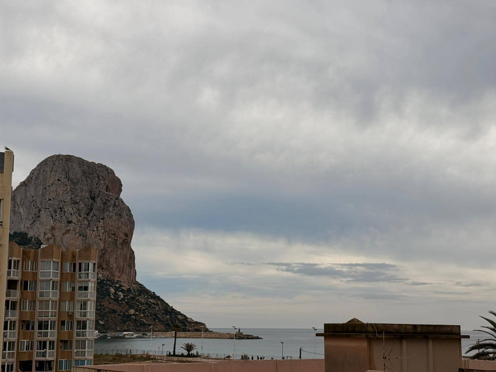3 Zimmer Apartment zu verkaufen in Calpe / Calp mit Pool Garage - 490.000 € (Ref: 9823580)