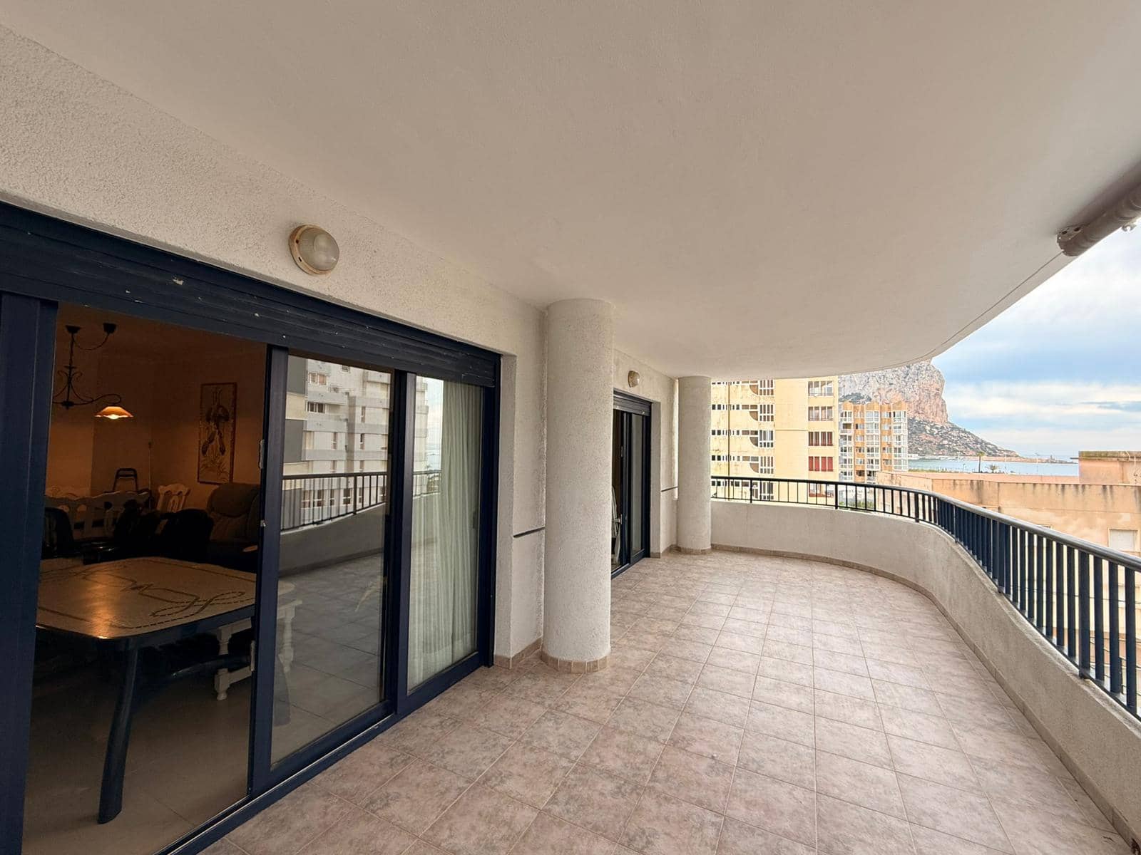 3 Zimmer Apartment zu verkaufen in Calpe / Calp mit Pool Garage - 490.000 € (Ref: 9823580)