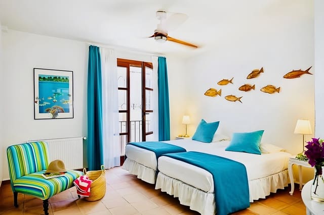 7 soveværelse Hotel til salg i Gaucín - € 1.295.000 (Ref: 9049656)