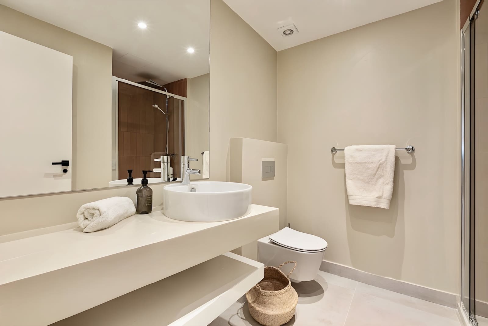 2 soveværelse Lejlighed til salg i Benahavis med swimmingpool garage - € 599.000 (Ref: 9202874)