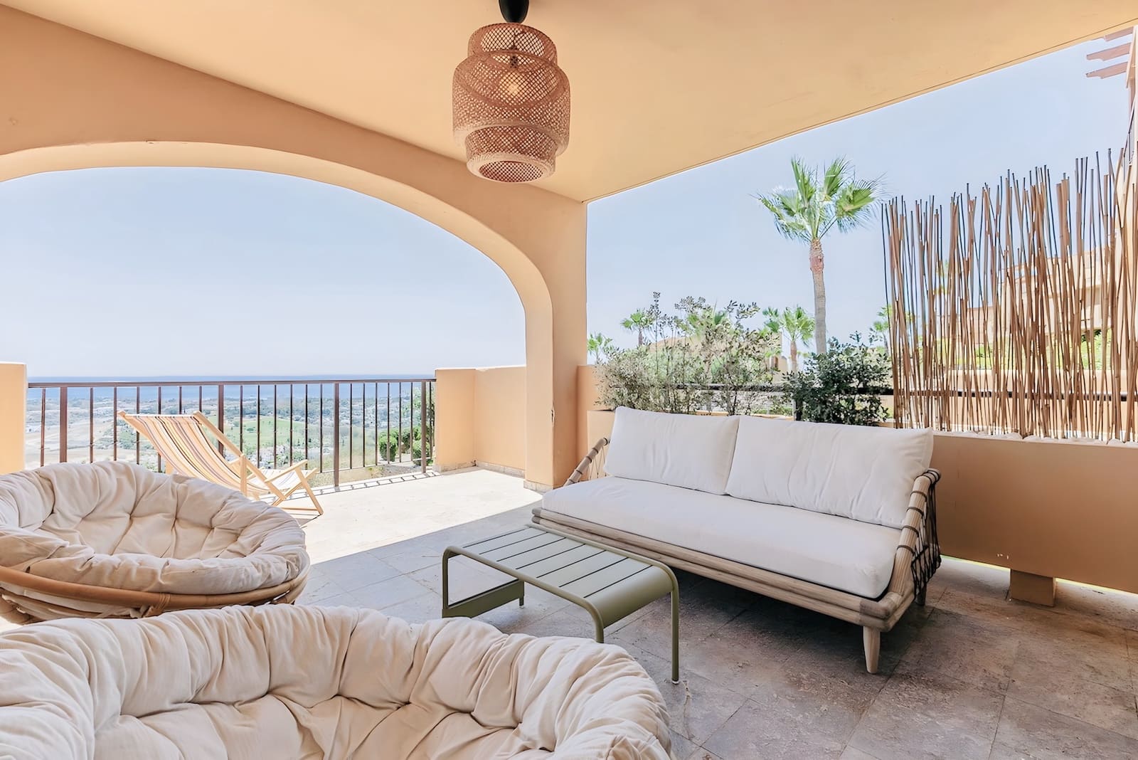 2 soveværelse Lejlighed til salg i Benahavis med swimmingpool garage - € 599.000 (Ref: 9202874)