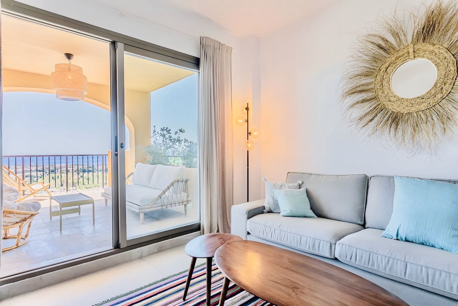 2 soveværelse Lejlighed til salg i Benahavis med swimmingpool garage - € 599.000 (Ref: 9202874)