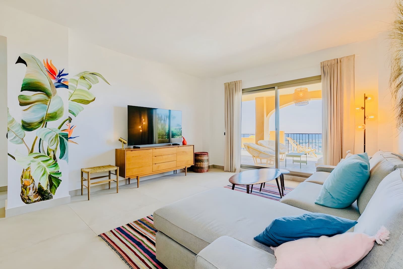 2 soveværelse Lejlighed til salg i Benahavis med swimmingpool garage - € 599.000 (Ref: 9202874)