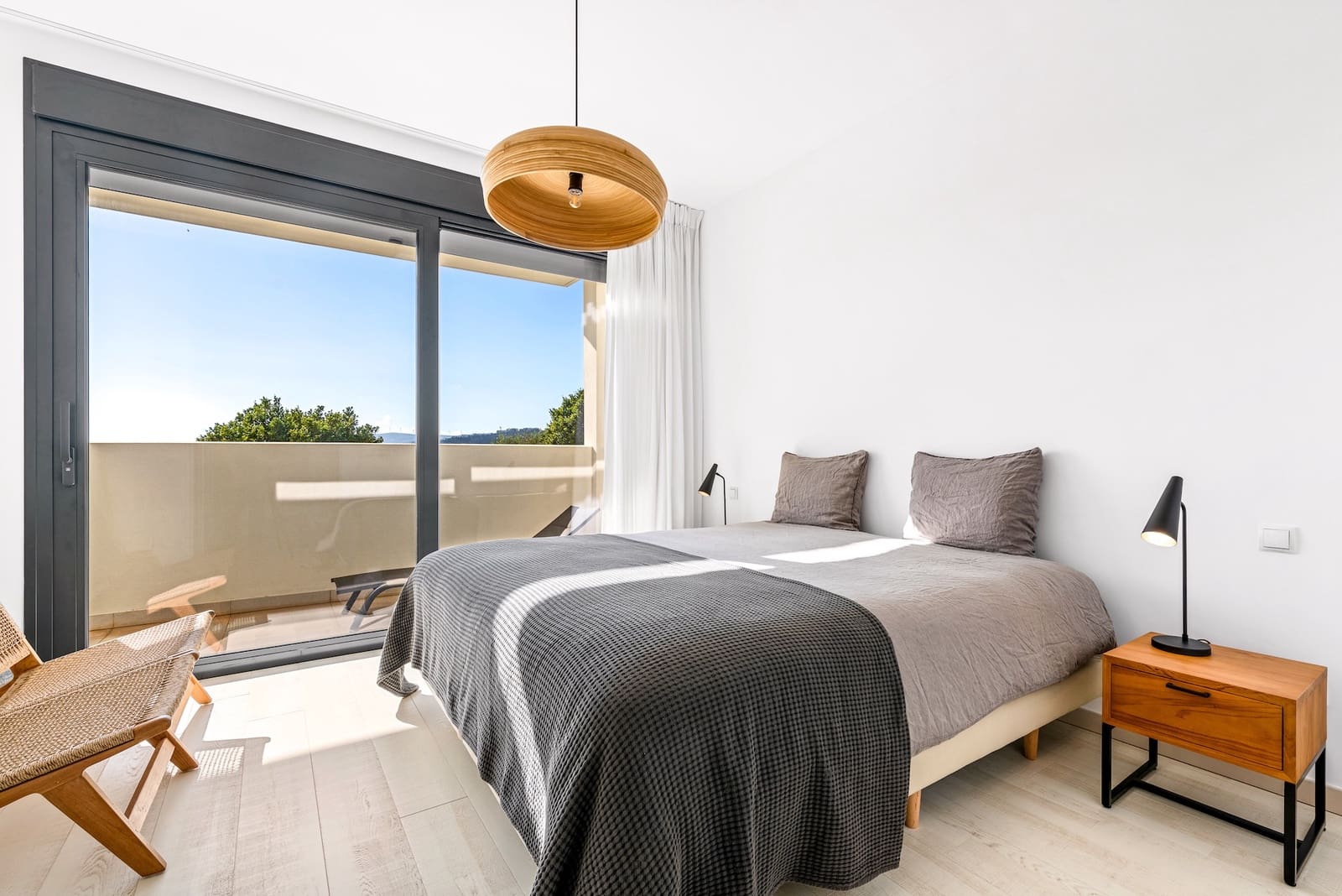 2 bedroom Apartment for sale in Casares with pool garage - € 649,000 (Ref: 9337002)