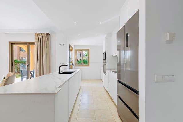 3 slaapkamer Appartement te koop in El Paraíso, Benahavís met zwembad garage - € 629.000 (Ref: 9376424)