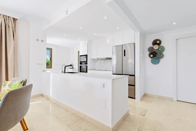 3 slaapkamer Appartement te koop in El Paraíso, Benahavís met zwembad garage - € 629.000 (Ref: 9376424)