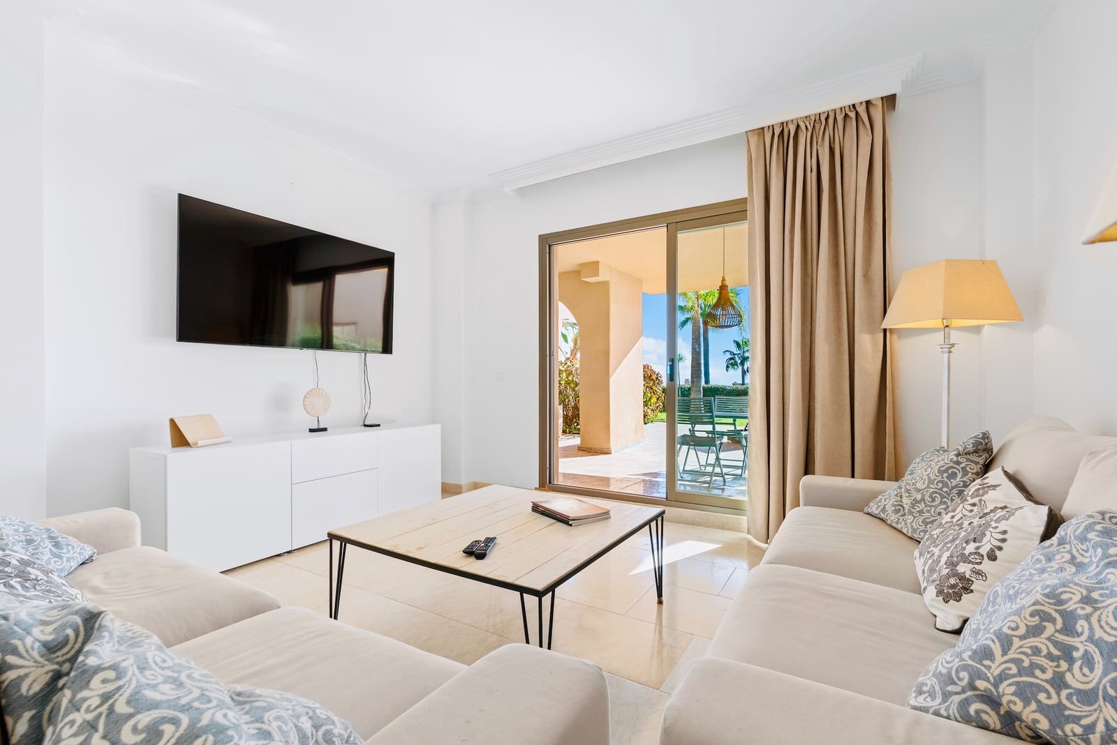 3 slaapkamer Appartement te koop in Benahavis met zwembad garage - € 629.000 (Ref: 9376424)